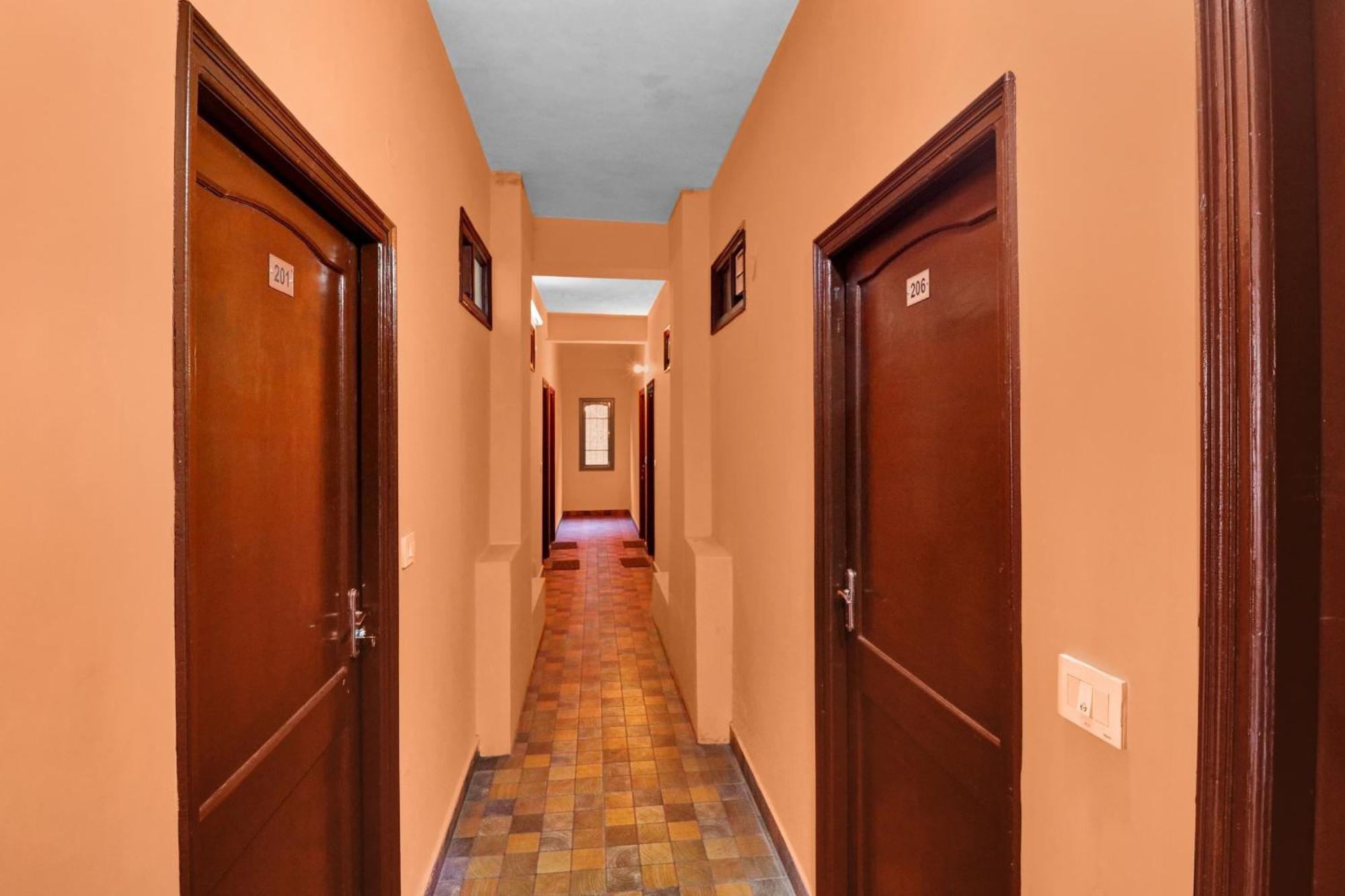 Hotel O New Shushant Regency Shimla Exterior photo
